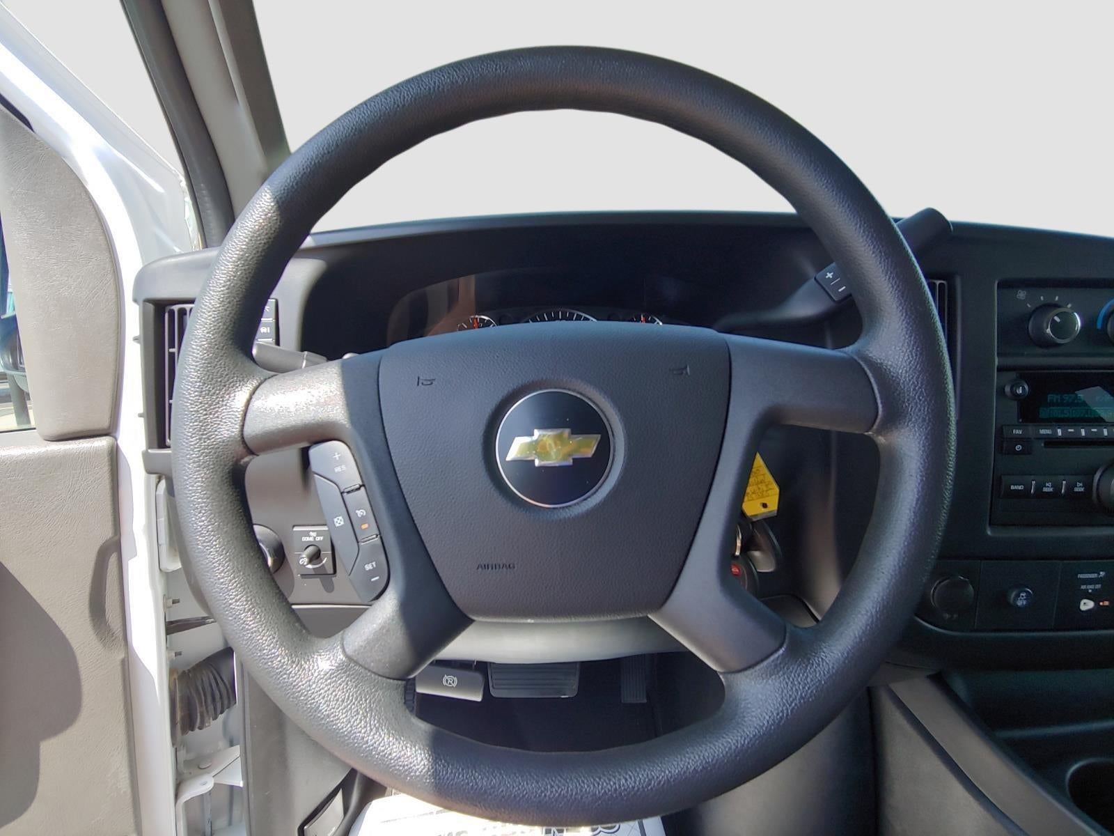 2017 Chevrolet Express Passenger 3500 LT