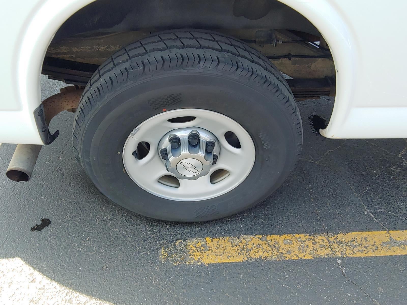 2017 Chevrolet Express Passenger 3500 LT