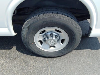 2017 Chevrolet Express Passenger 3500 LT