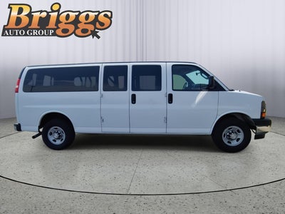 2017 Chevrolet Express Passenger 3500 LT
