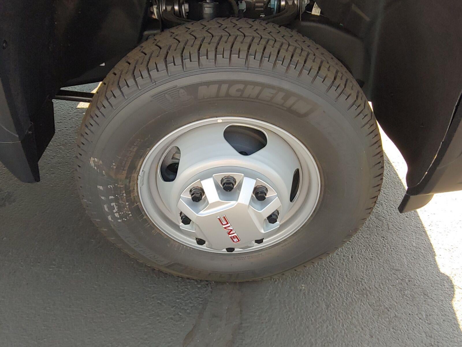 2026 GMC Sierra 3500 HD Chassis Cab Pro