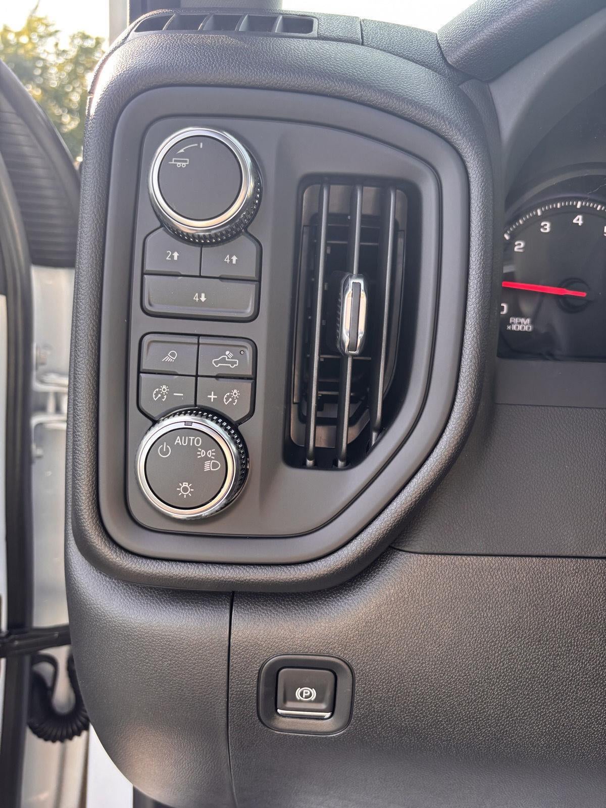 2026 GMC Sierra 3500 HD Chassis Cab Pro