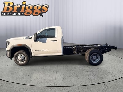 2026 GMC Sierra 3500 HD Chassis Cab Pro