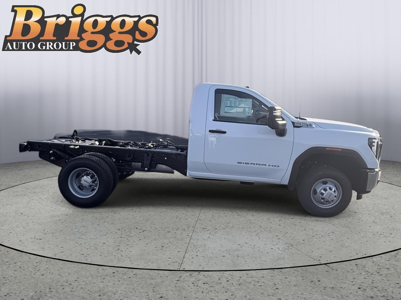 2026 GMC Sierra 3500 HD Chassis Cab Pro