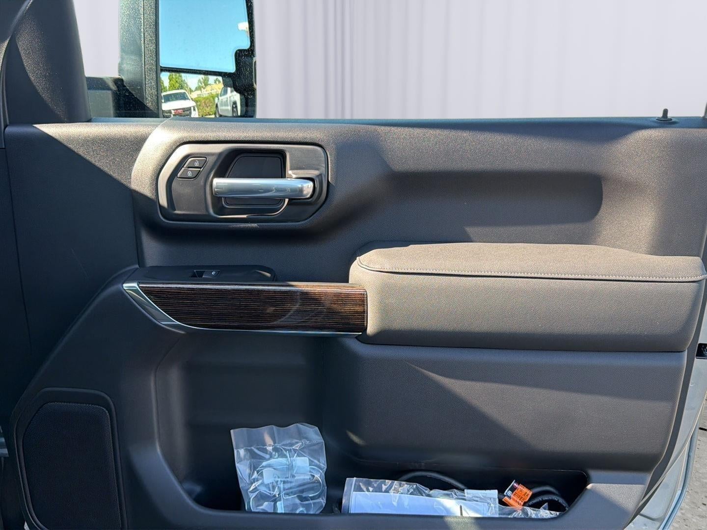 2026 GMC Sierra 3500 HD Chassis Cab SLE