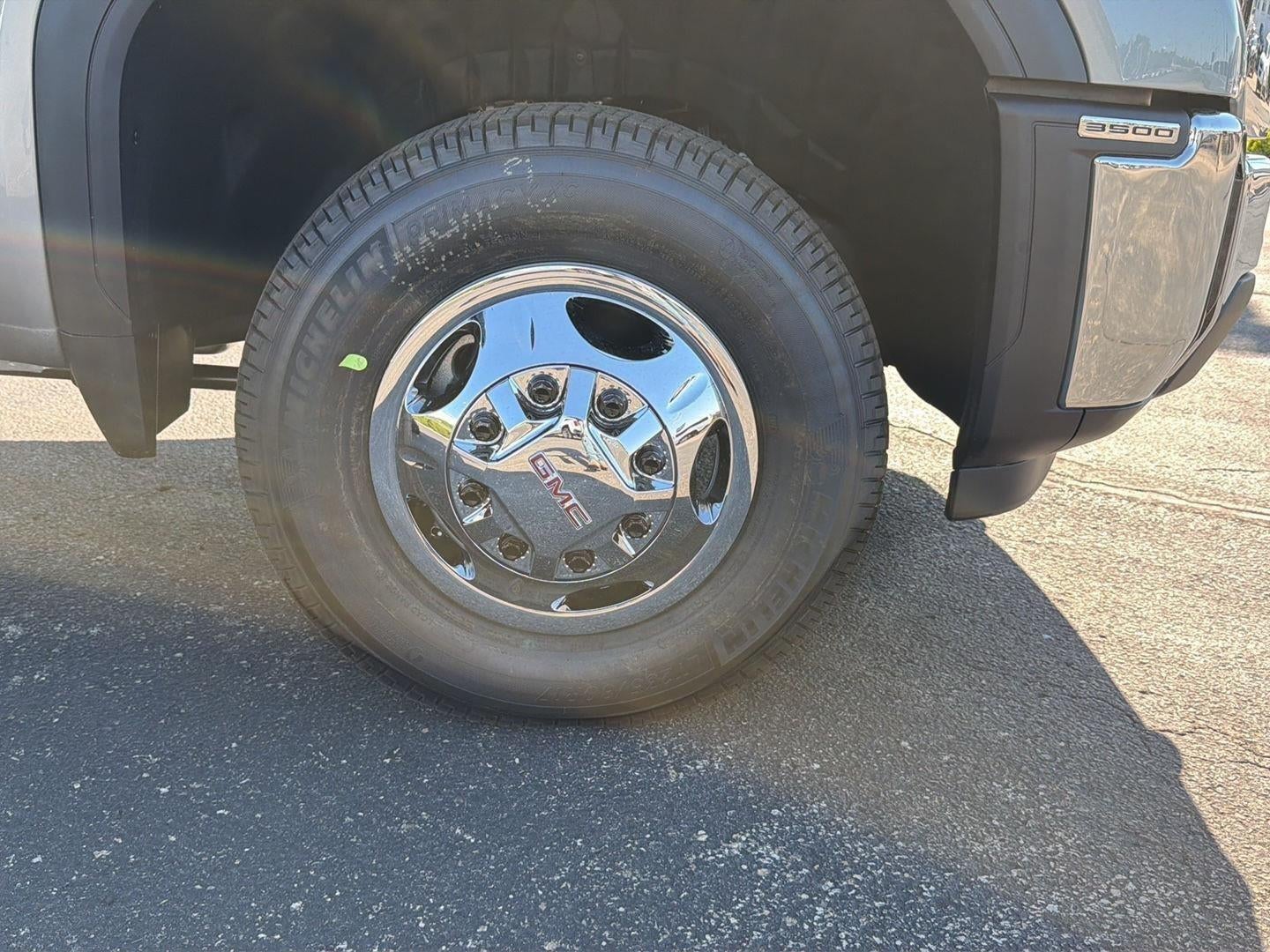 2026 GMC Sierra 3500 HD Chassis Cab SLE