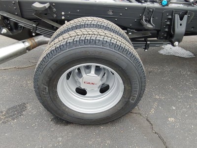 2026 GMC Sierra 3500 HD Chassis Cab Pro