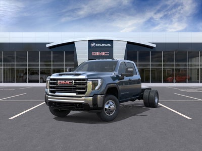 2026 GMC Sierra 3500 HD Chassis Cab Pro