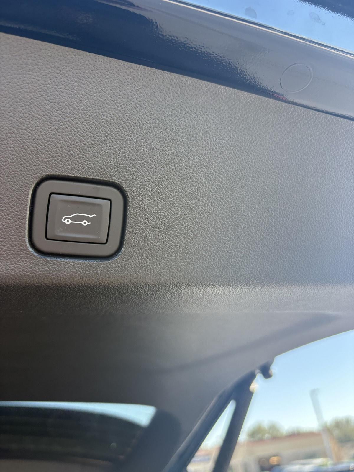 2027 GMC Acadia Denali Ultimate