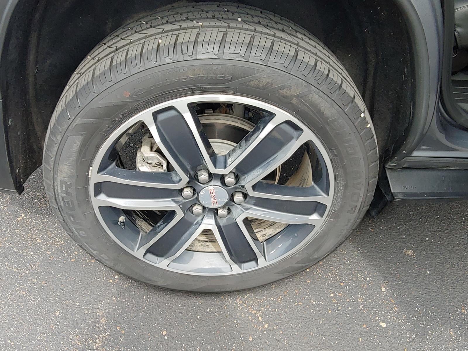 2021 GMC Acadia SLT