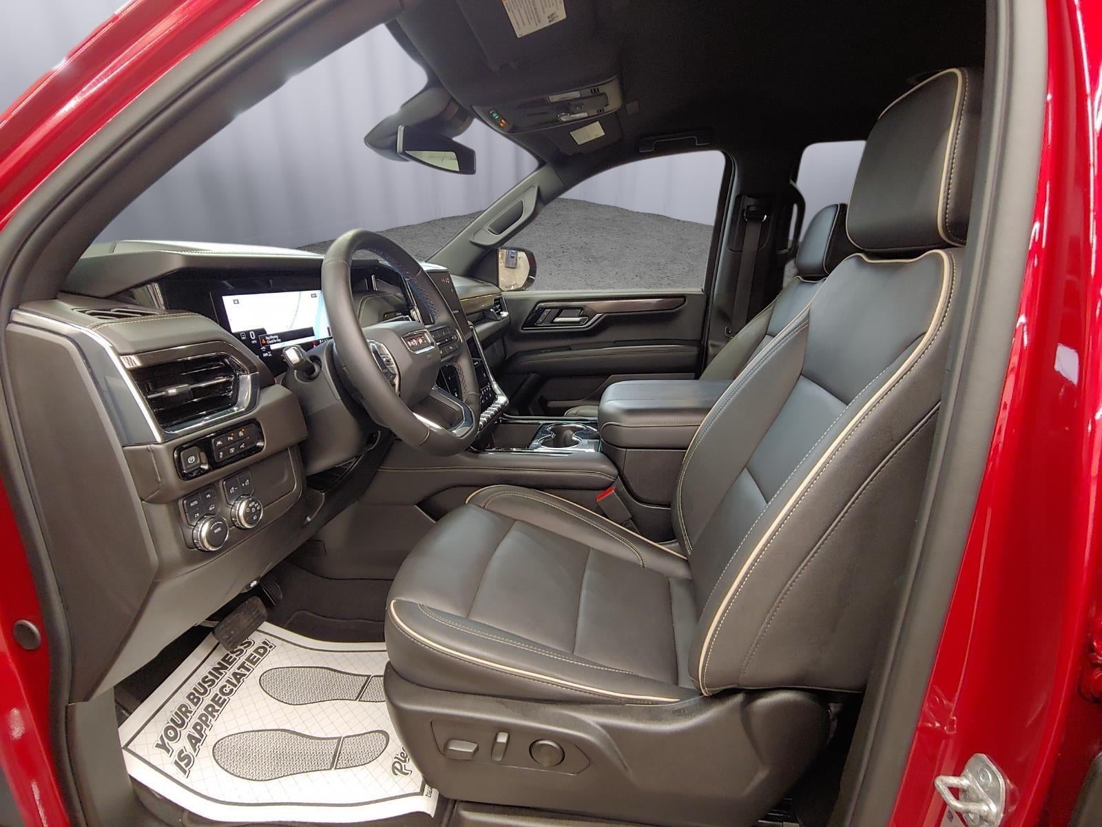 2025 GMC Yukon Elevation