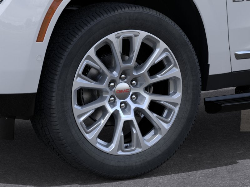 2026 GMC Yukon Denali - Photo 22