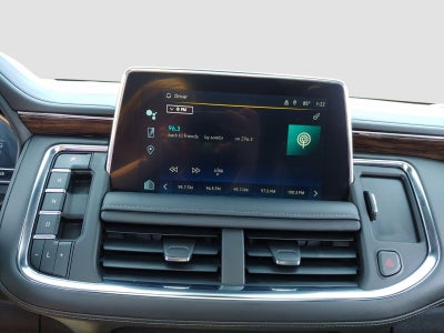 2023 Chevrolet Suburban LT