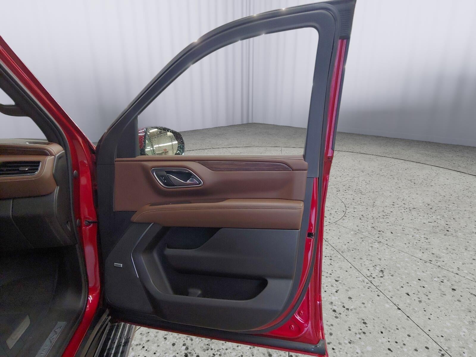 2021 Chevrolet Suburban High Country