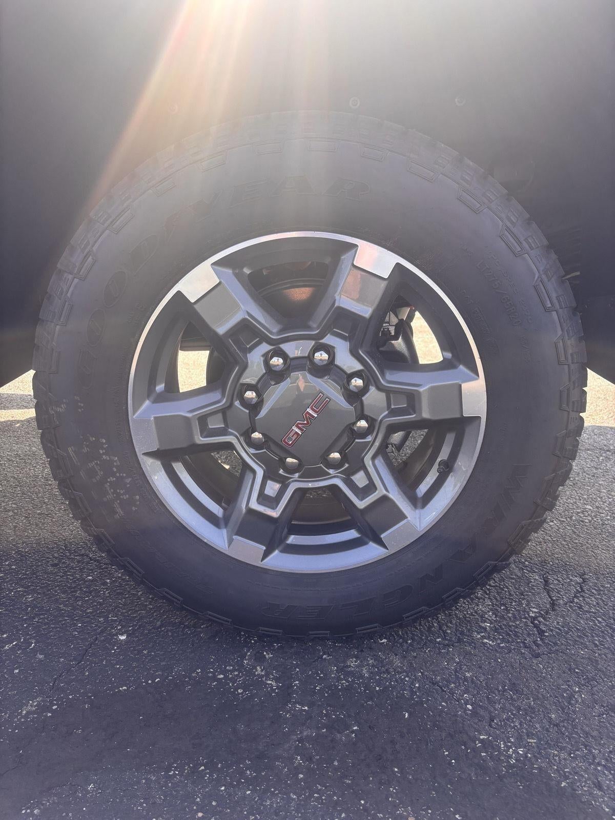 2026 GMC Sierra 2500 HD SLT