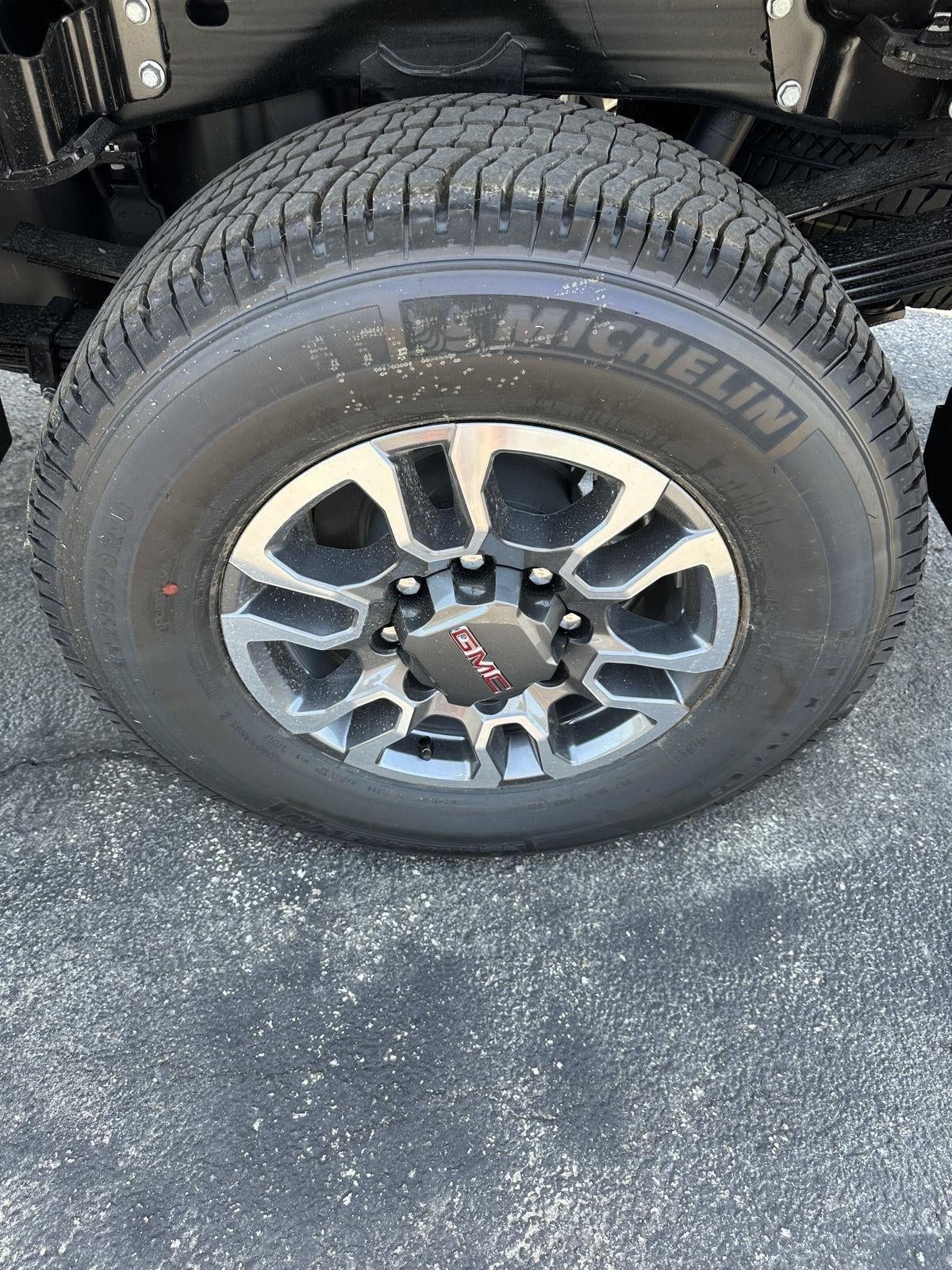 2025 GMC Sierra 3500 HD SLE