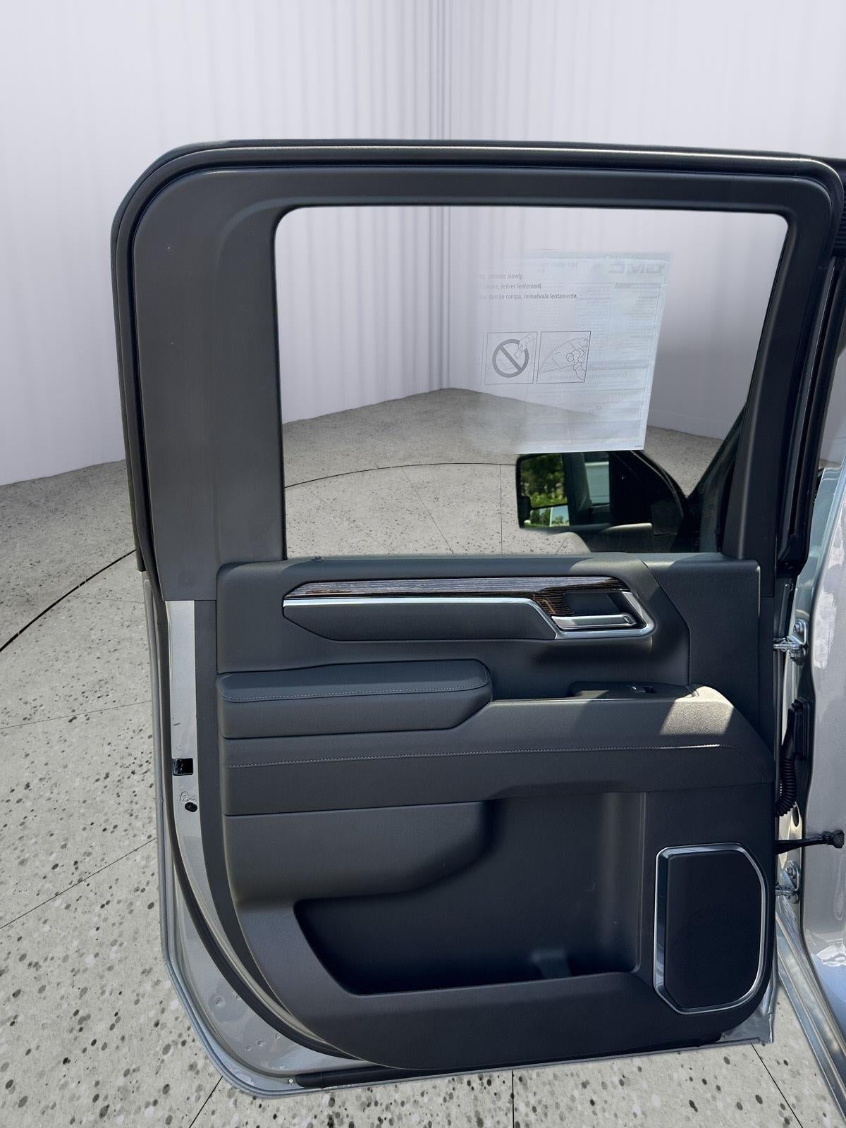 2025 GMC Sierra 3500 HD SLE