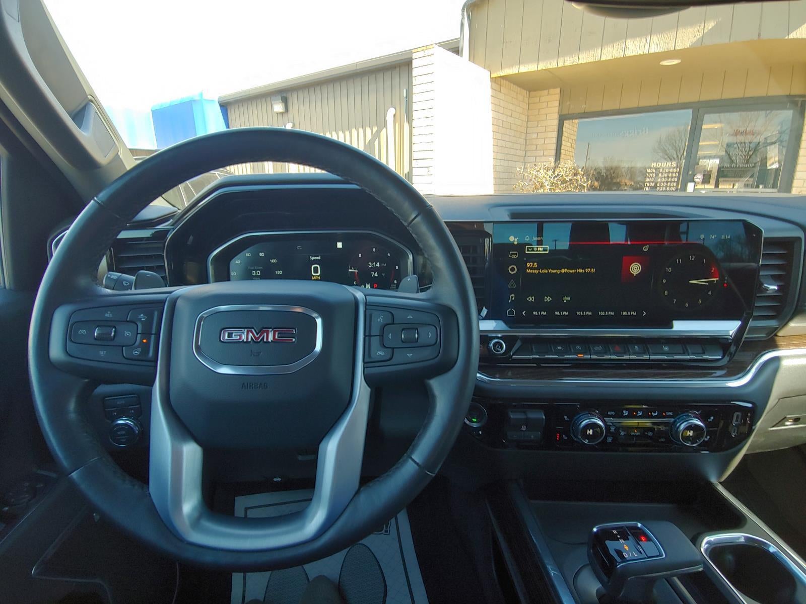 2023 GMC Sierra 1500 Elevation