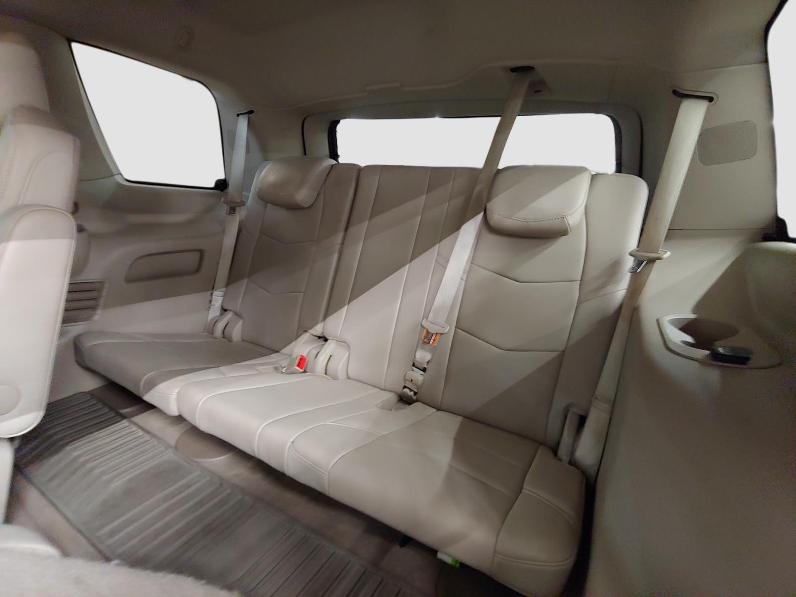 2016 Cadillac Escalade Luxury Collection