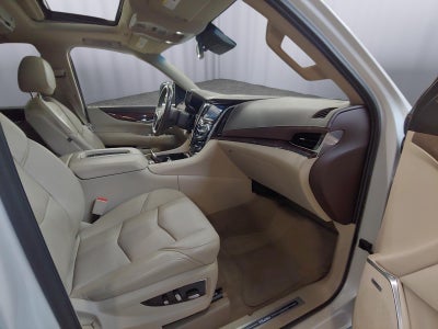 2016 Cadillac Escalade Luxury Collection