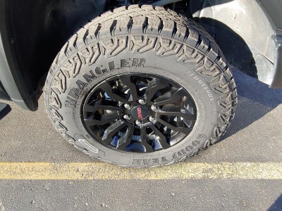 2023 GMC Sierra 1500 AT4X