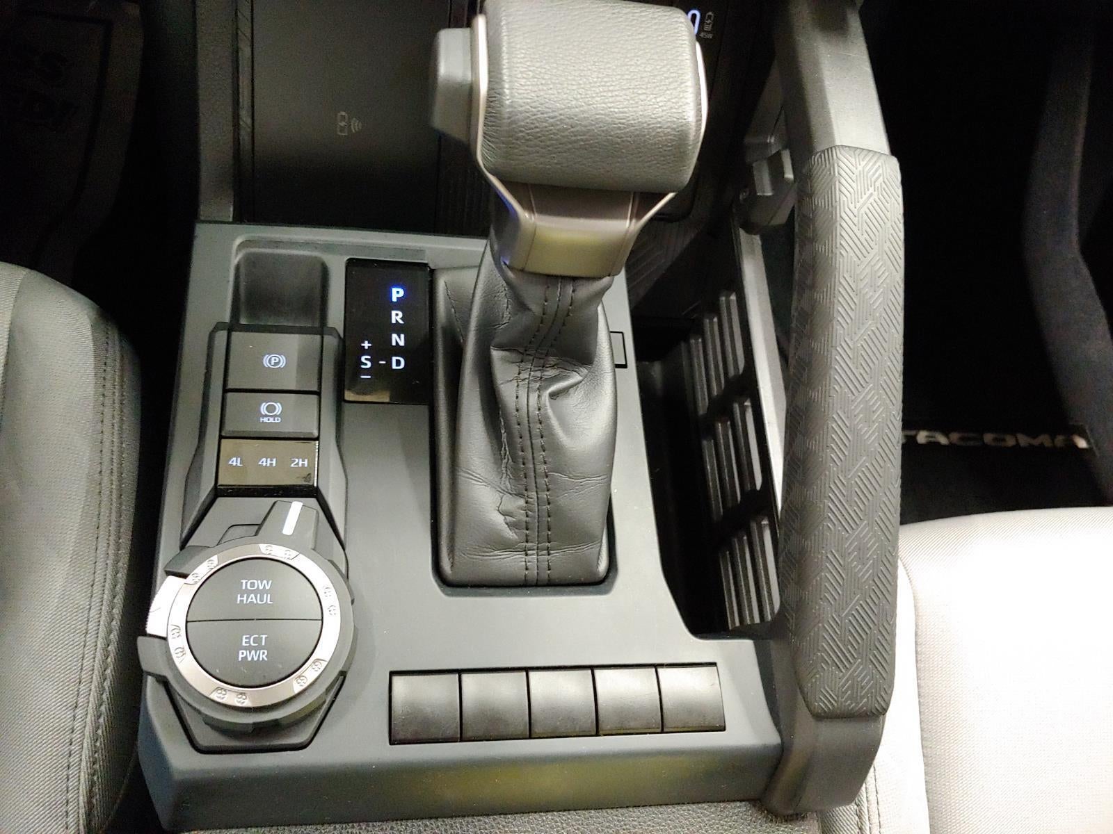 2024 Toyota Tacoma 4WD SR5