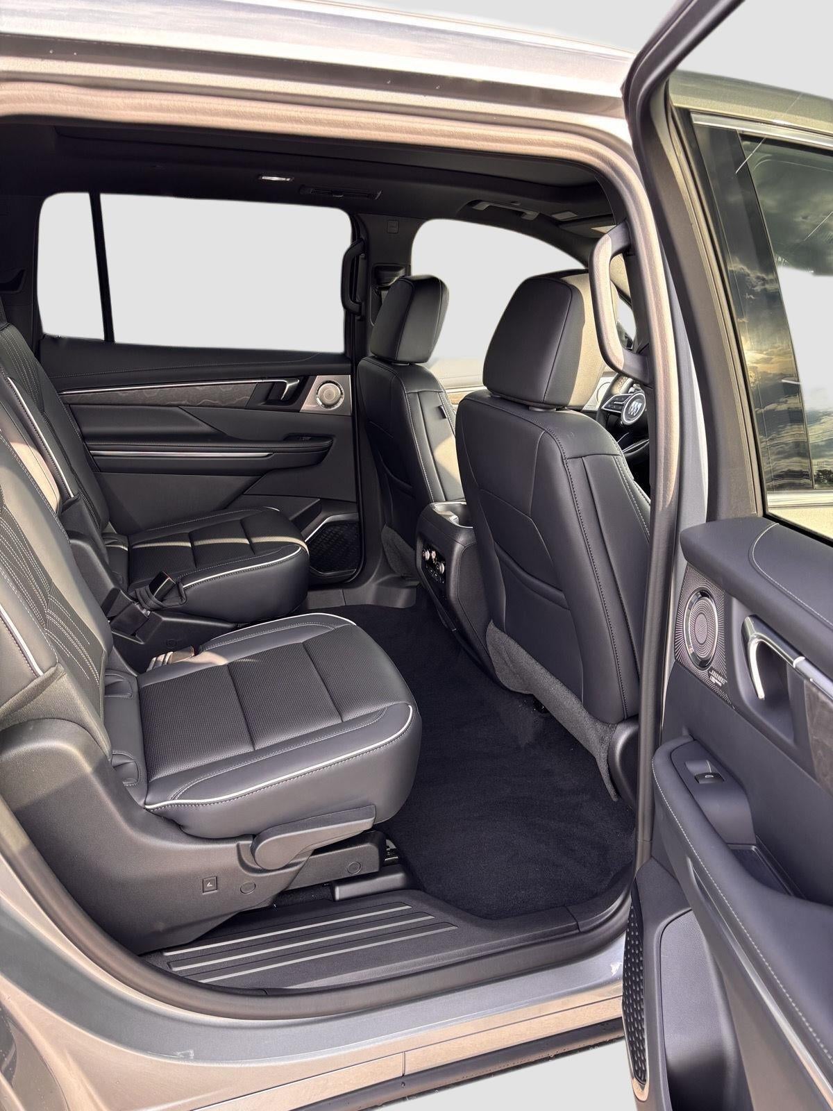 2027 Buick Enclave Avenir