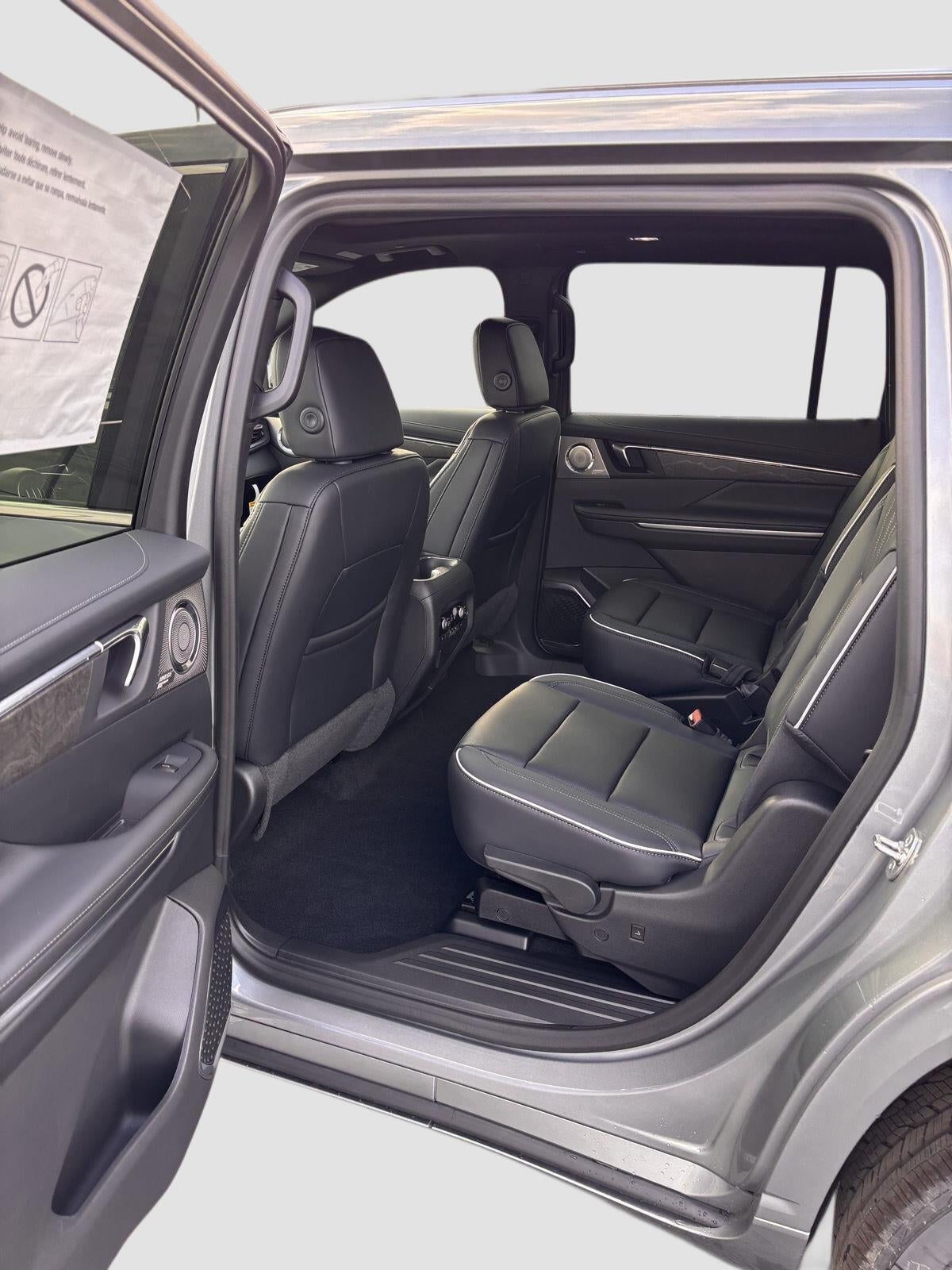 2027 Buick Enclave Avenir