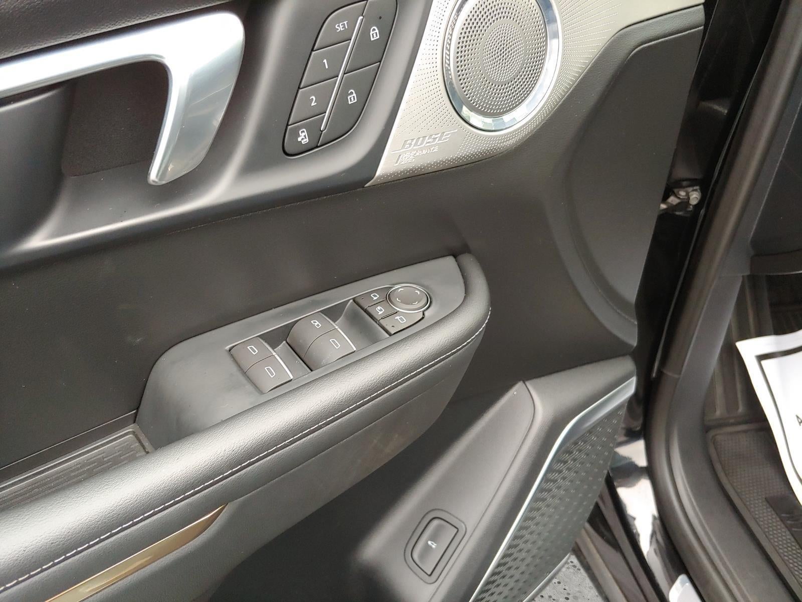 2025 Buick Enclave Avenir