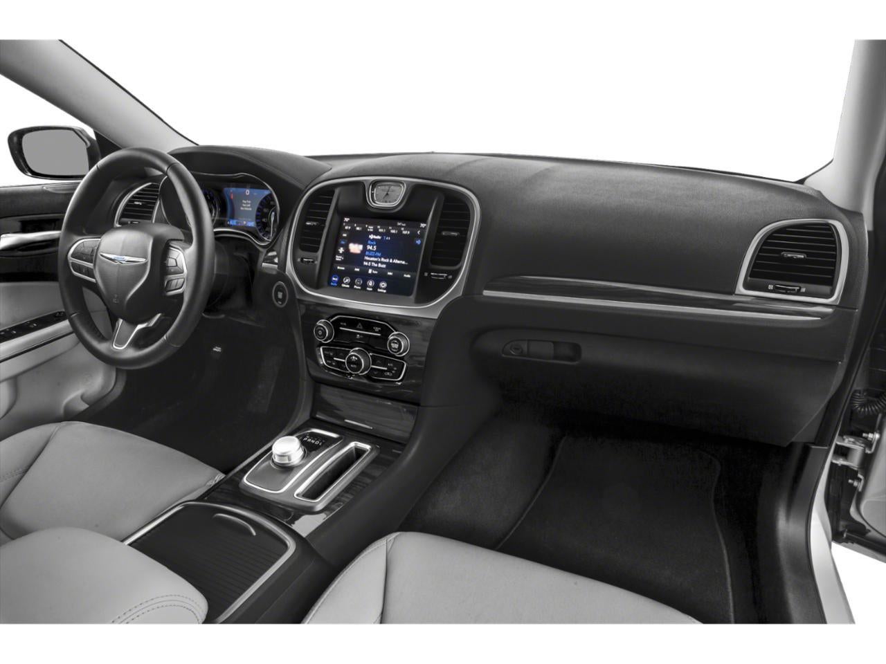 2022 Chrysler 300 Touring L