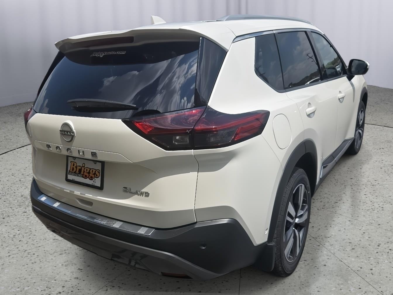 2023 Nissan Rogue SL Intelligent AWD