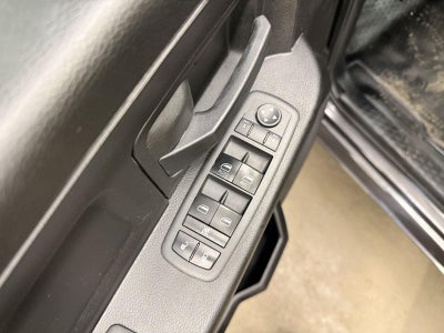 2019 RAM 1500 Classic Tradesman Crew Cab 4x4 5'7' Box