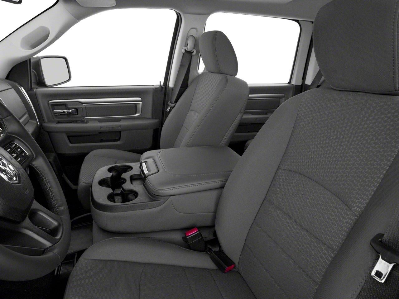 2017 RAM 1500 Big Horn Crew Cab 4x4 6'4' Box