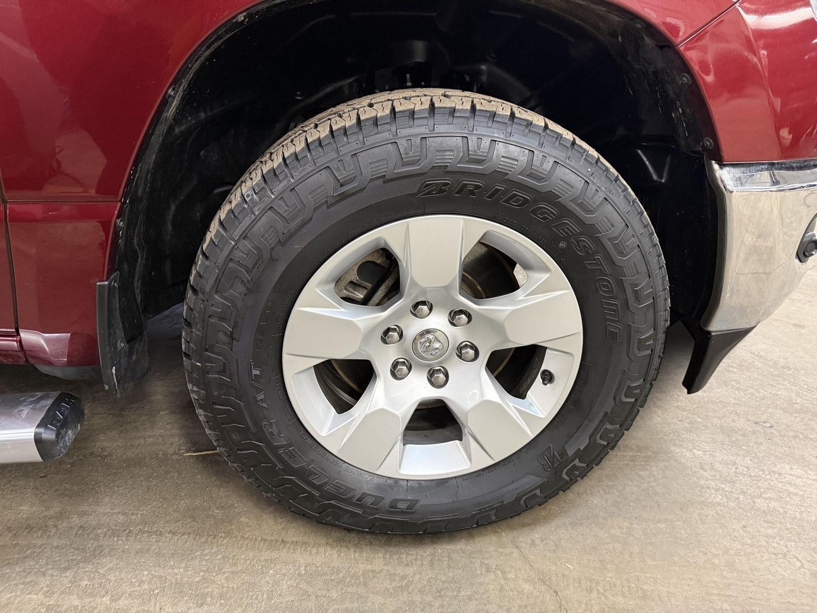 2023 RAM 1500 Big Horn Crew Cab 4x4 5'7' Box