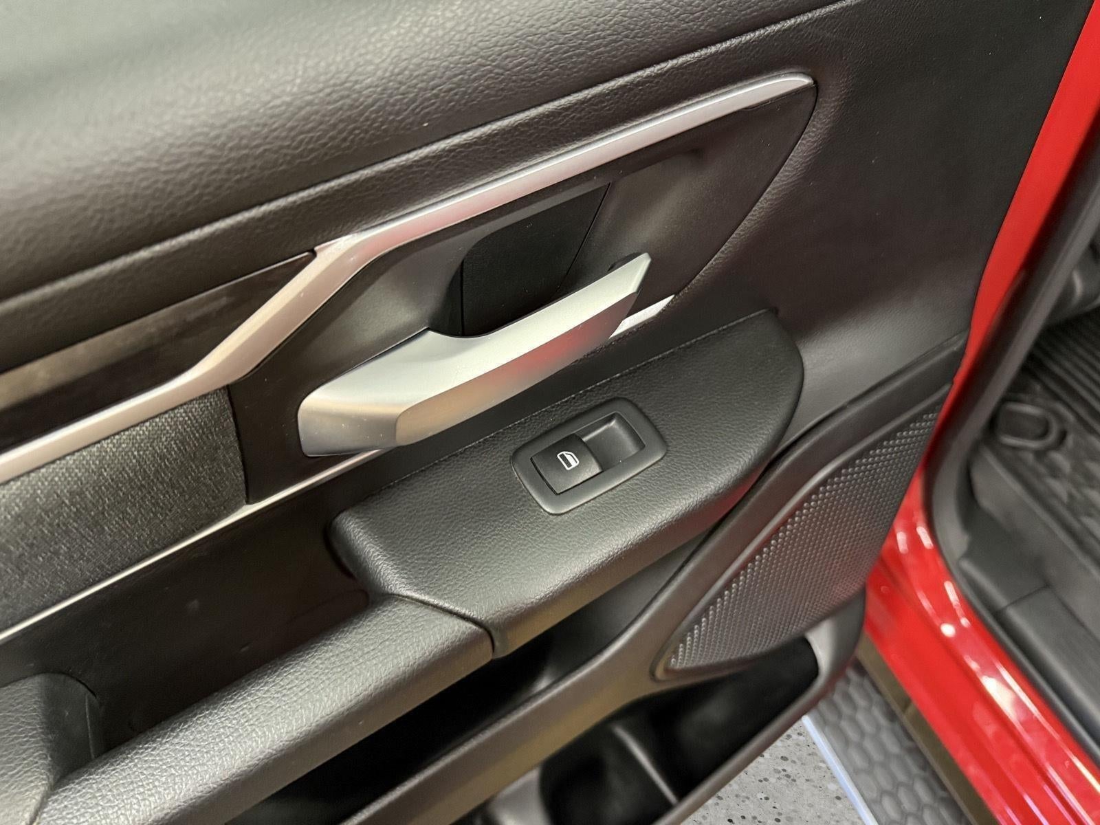 2021 RAM 1500 Big Horn Crew Cab 4x4 5'7' Box