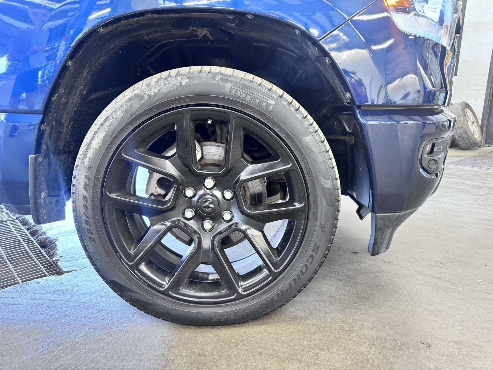 2023 RAM 1500 Laramie Crew Cab 4x4 5'7' Box