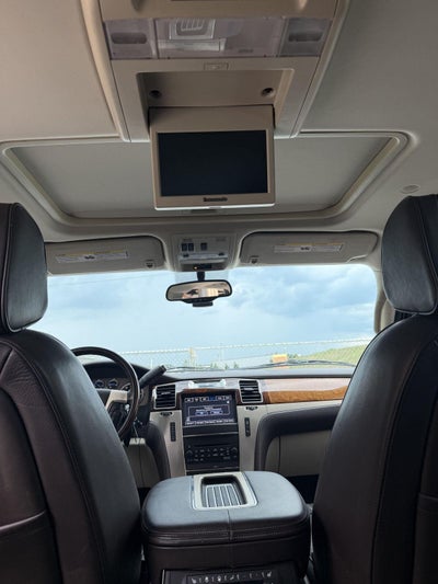 2013 Cadillac Escalade ESV Platinum Edition