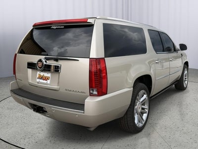 2013 Cadillac Escalade ESV Platinum Edition