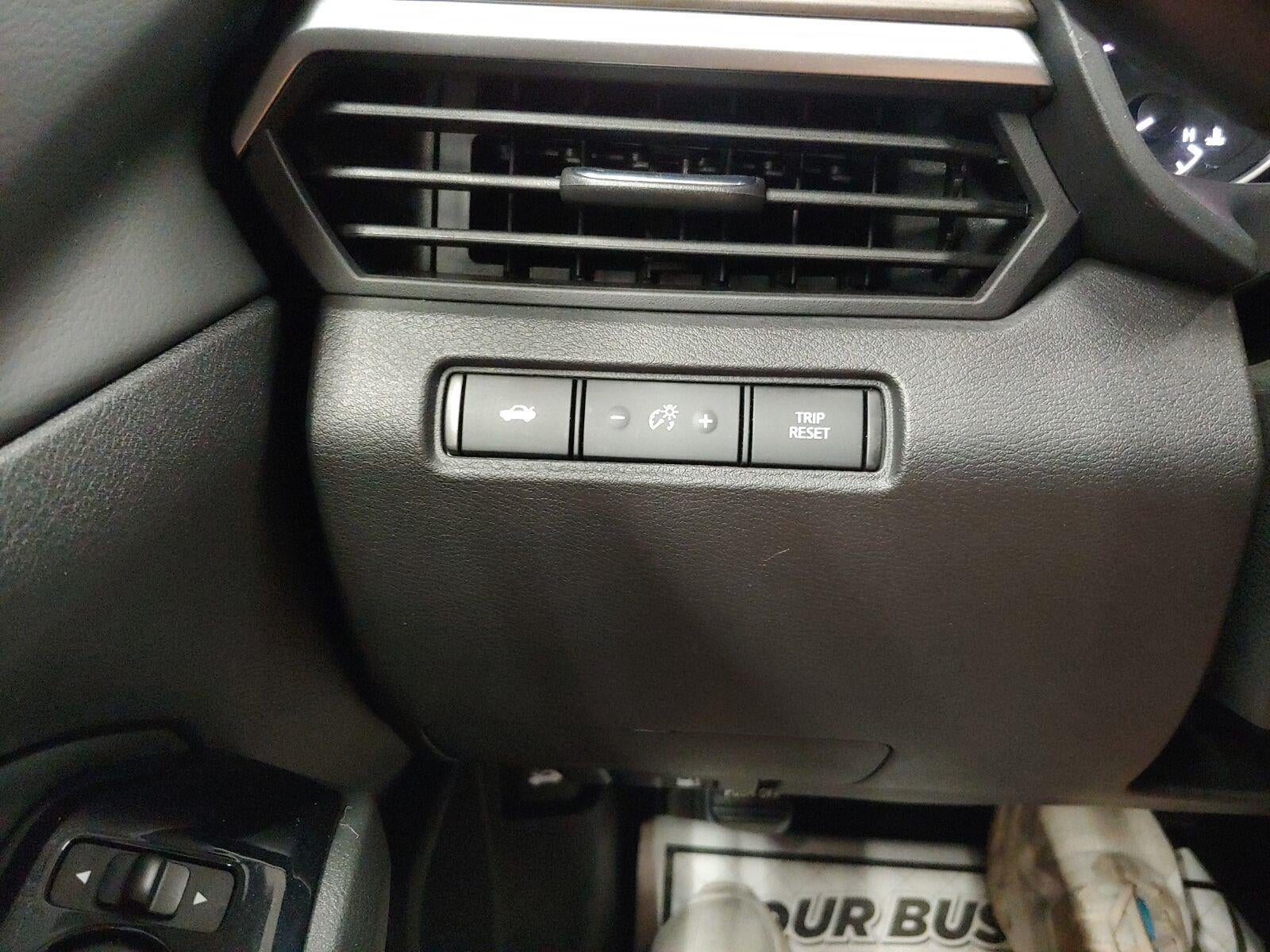 2023 Nissan Altima SV FWD