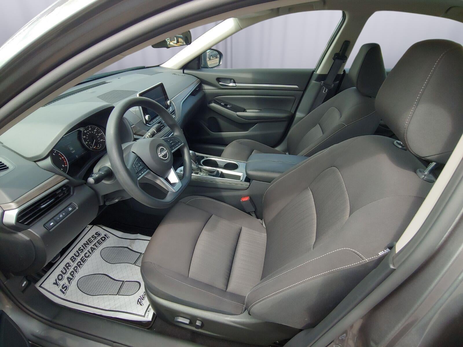 2023 Nissan Altima SV FWD