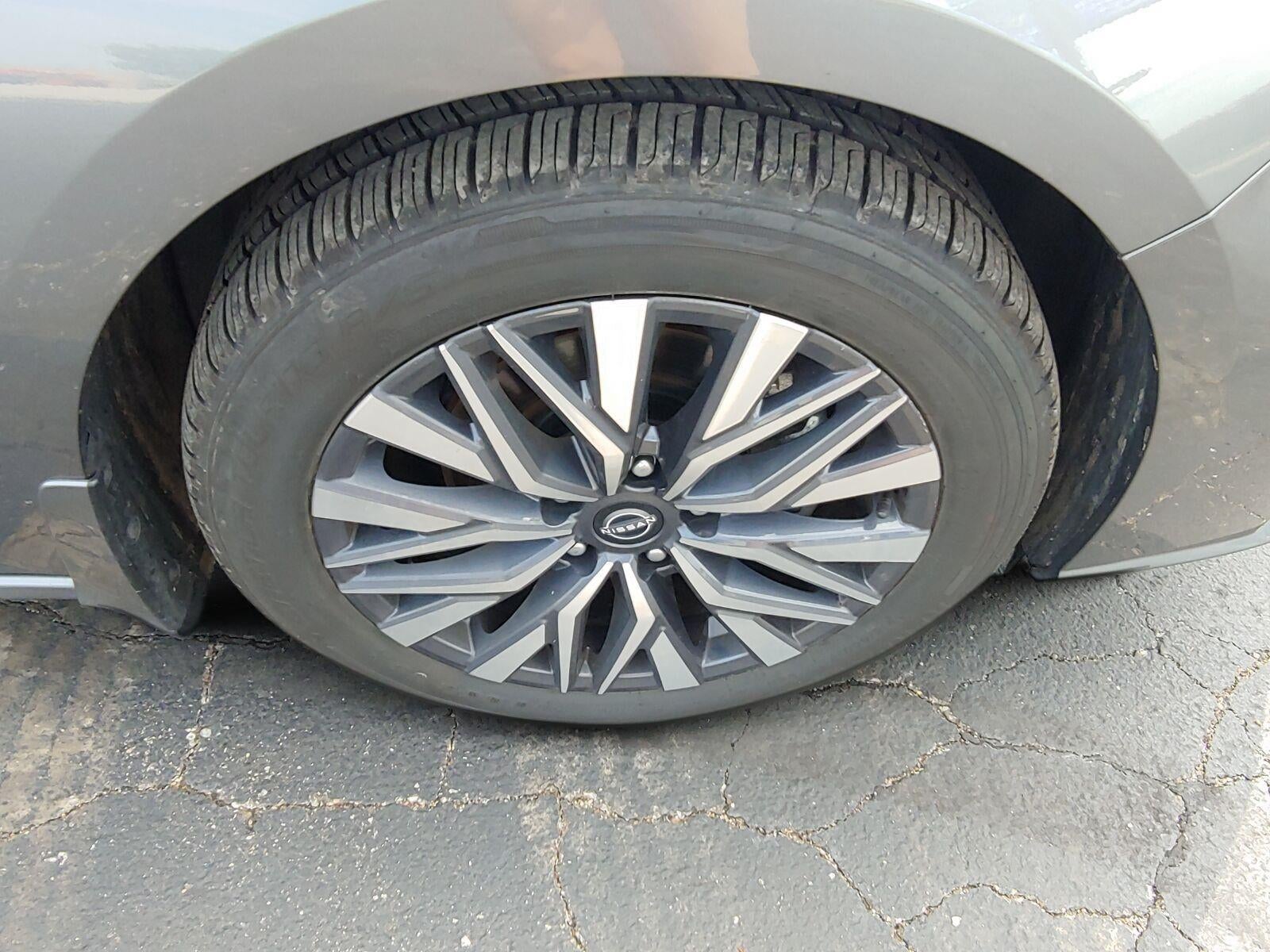 2023 Nissan Altima SV FWD