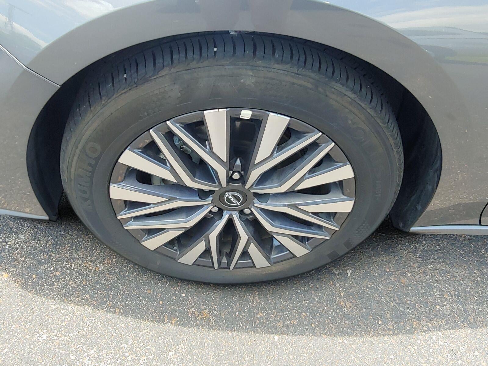 2026 Nissan Altima SV FWD