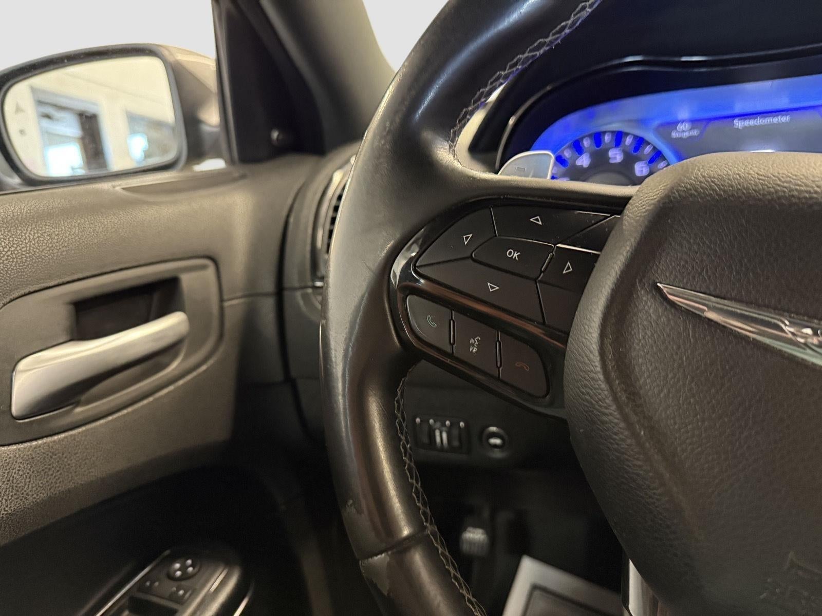 2018 Chrysler 300 300S AWD