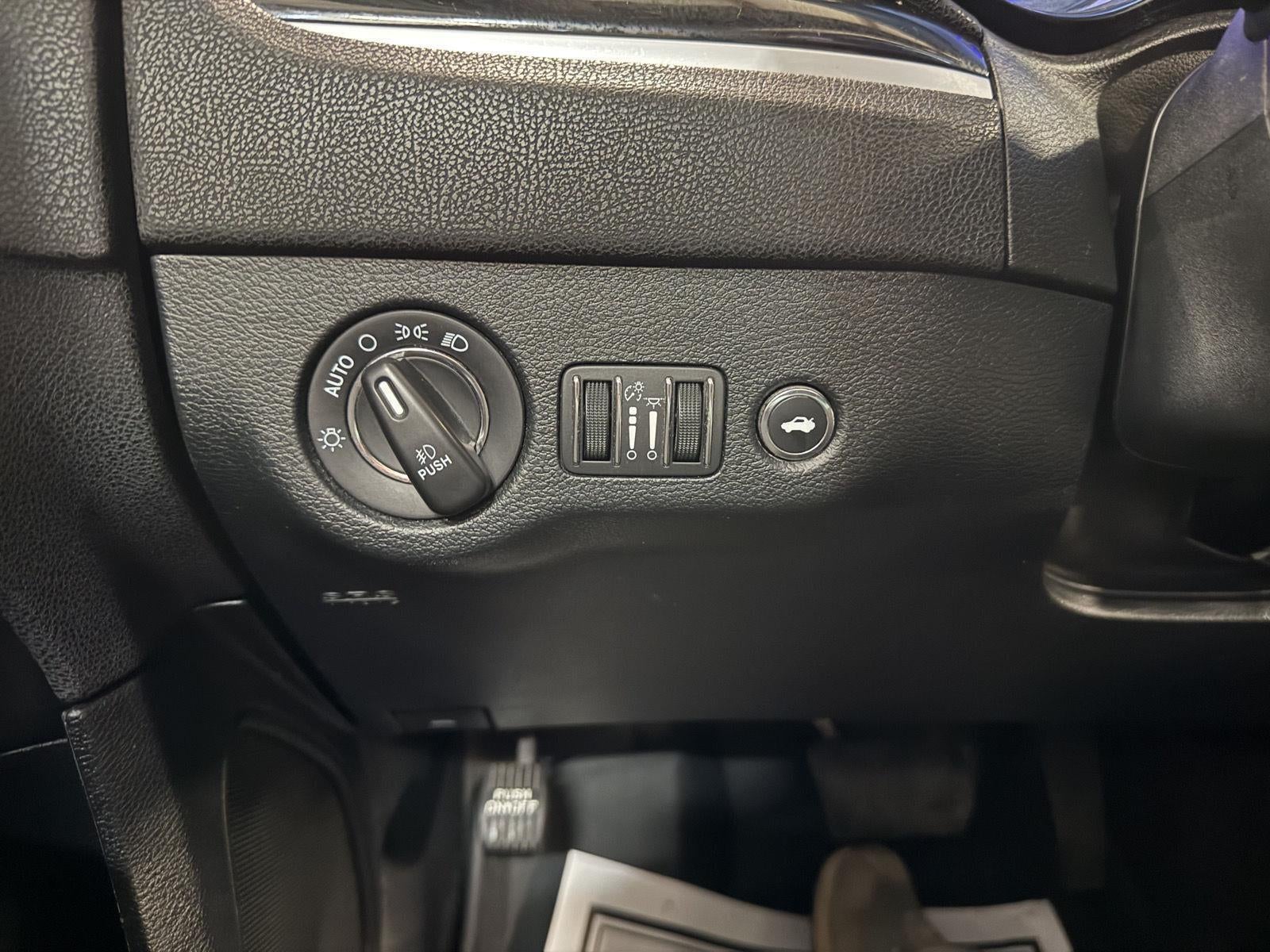 2018 Chrysler 300 300S AWD