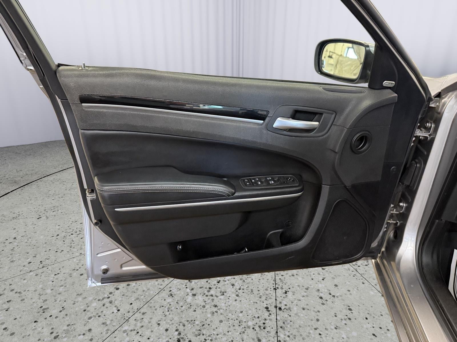 2018 Chrysler 300 300S AWD