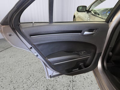 2018 Chrysler 300 300S AWD