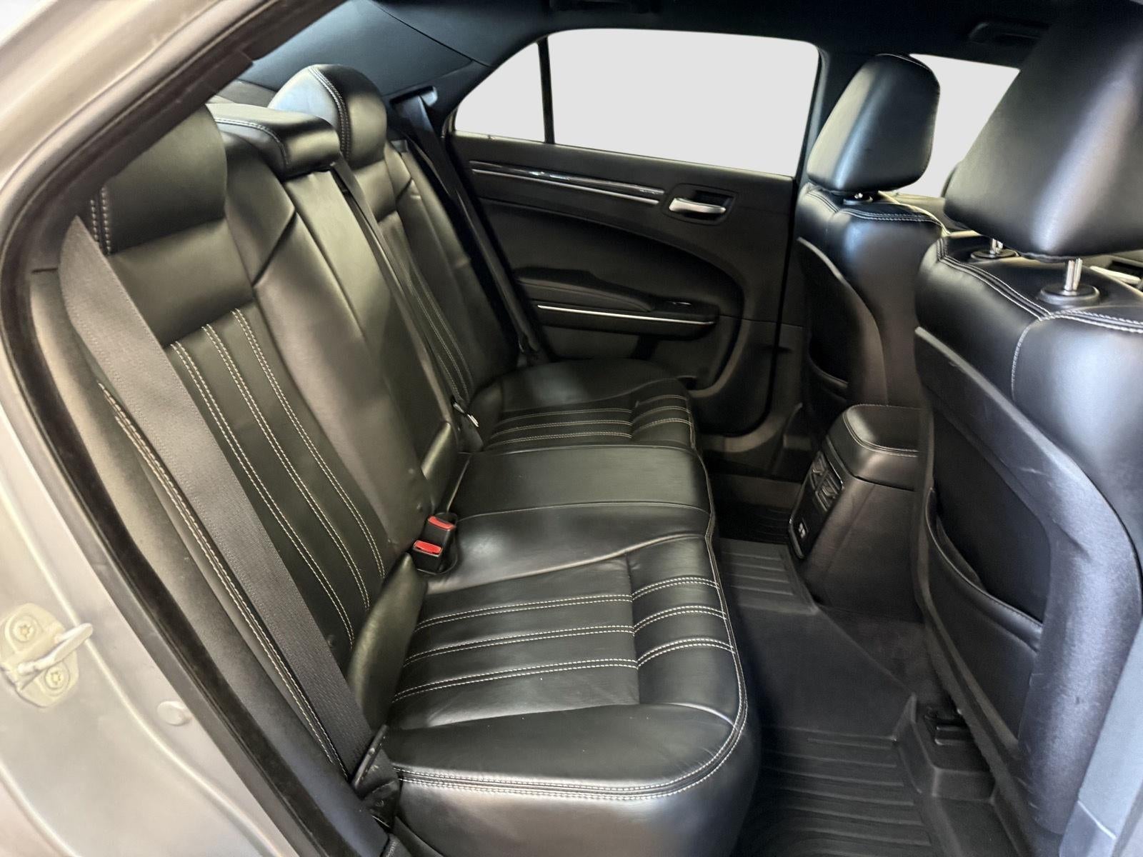 2018 Chrysler 300 300S AWD