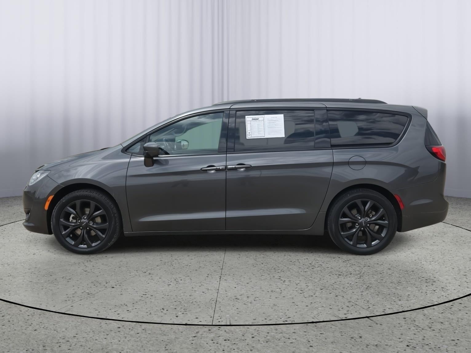 2018 Chrysler Pacifica Touring L Plus