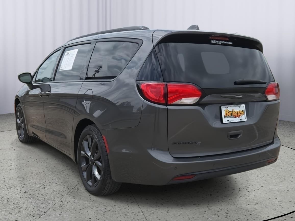 2018 Chrysler Pacifica Touring L Plus