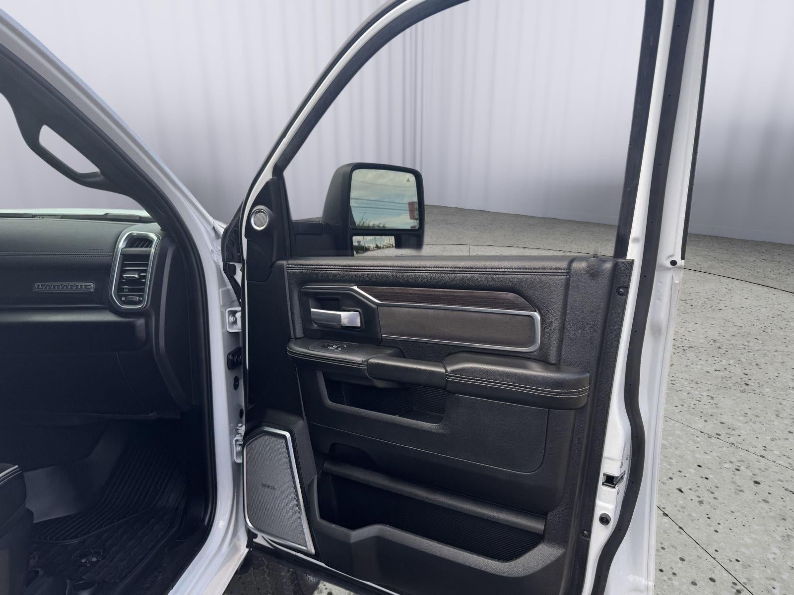 2026 RAM 2500 Laramie Mega Cab 4x4 6'4' Box